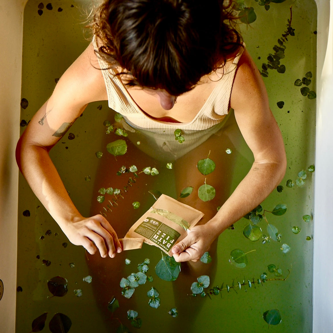 Forest's Pull Bath Fizz