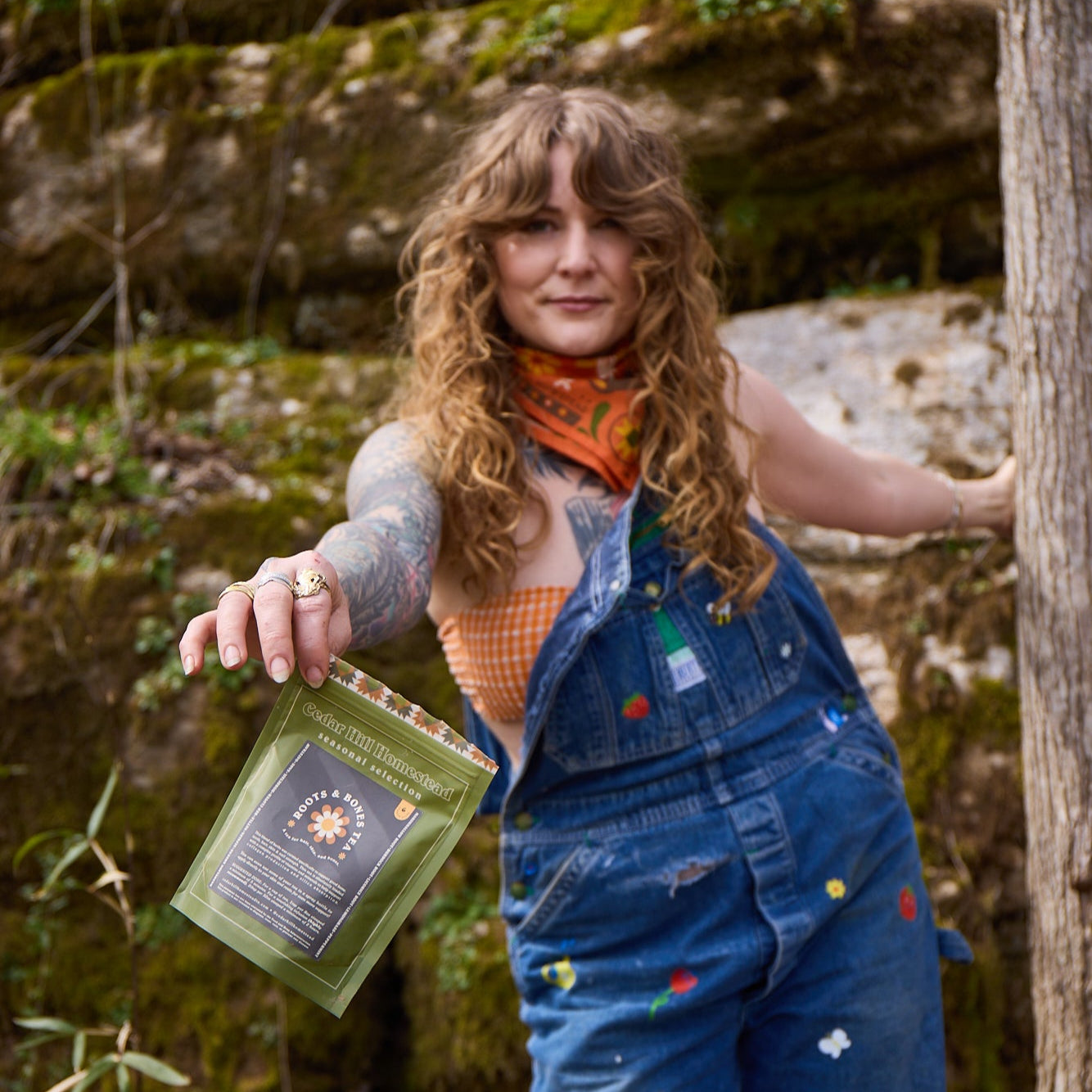 Roots & Bones Tea