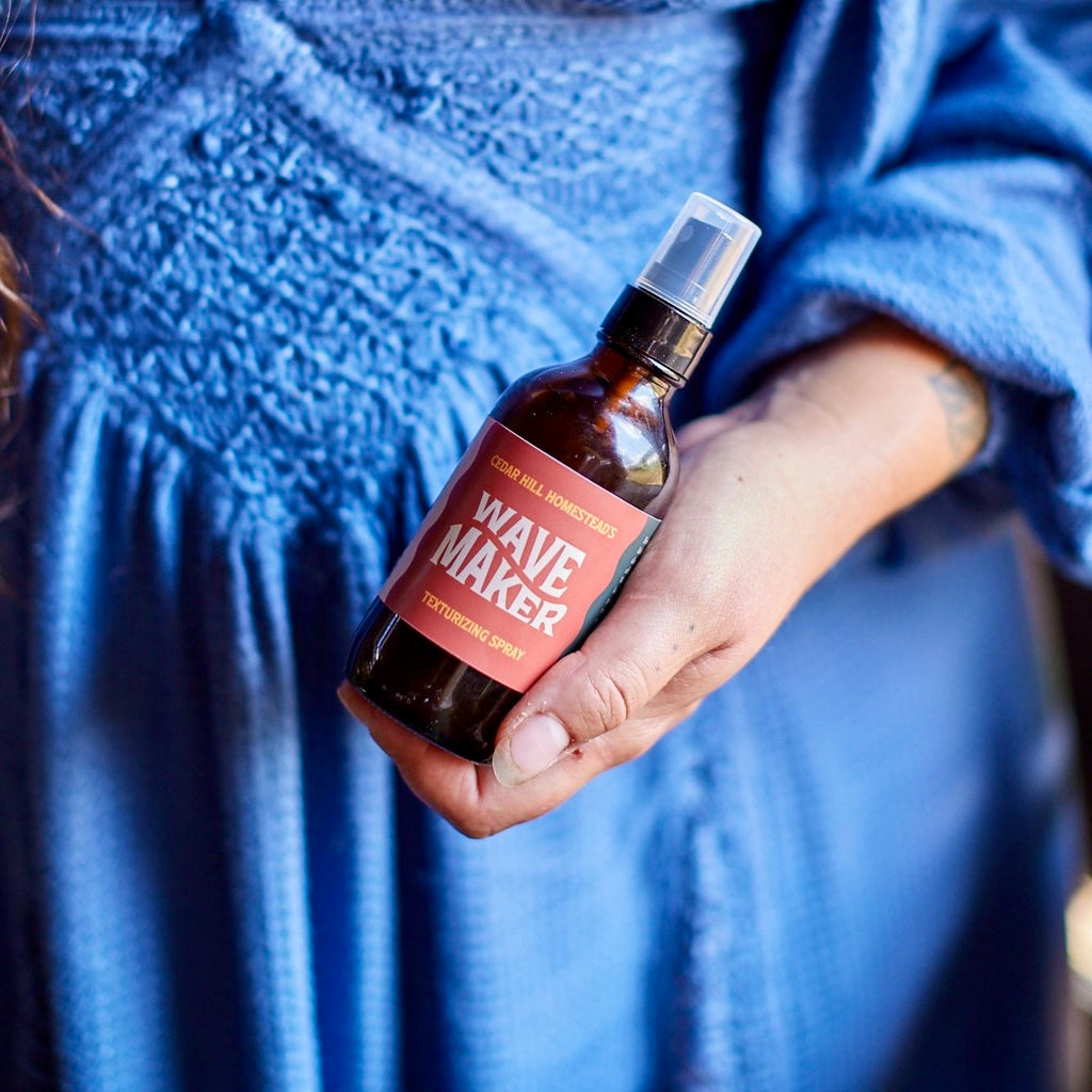 Wave Maker Texturizing Spray