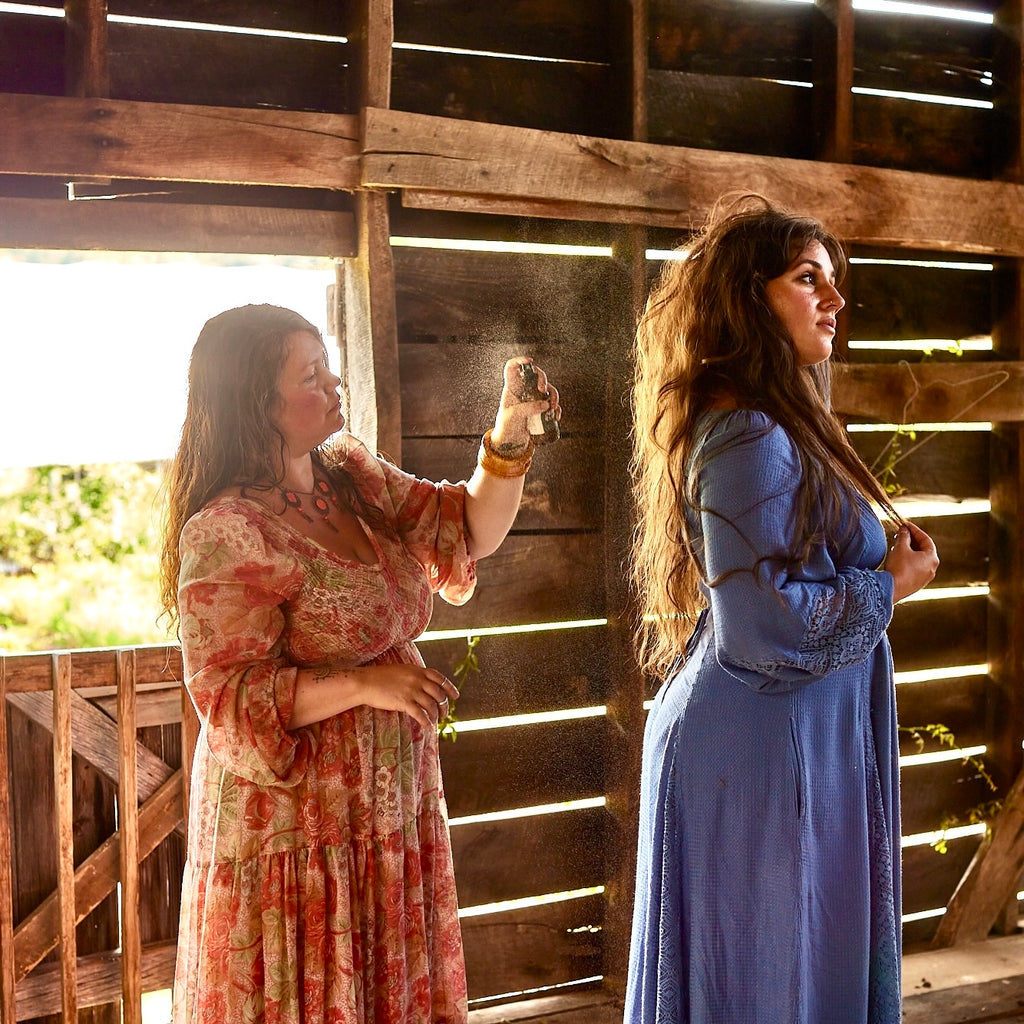 Wave Maker Texturizing Spray