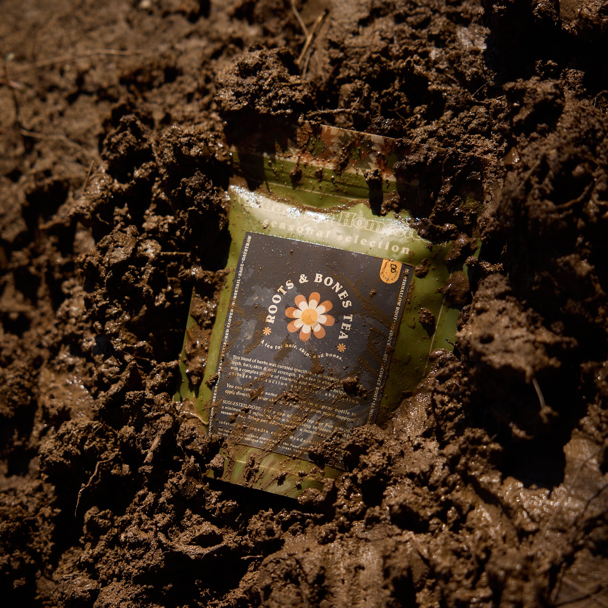 Roots & Bones Tea